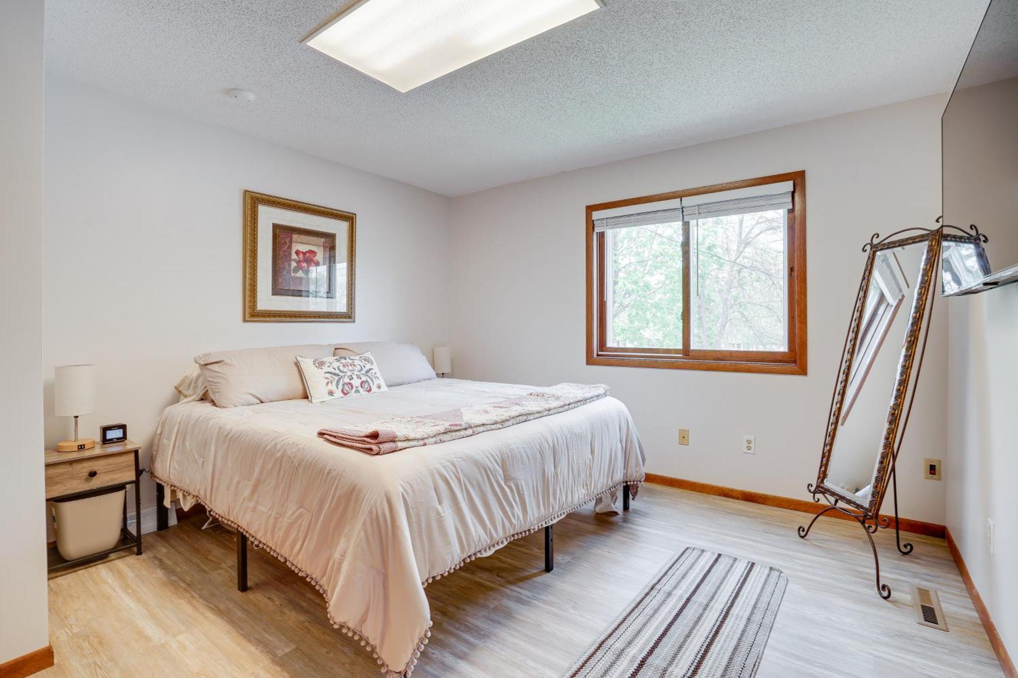 Spacious 8 Mi To Downtown *